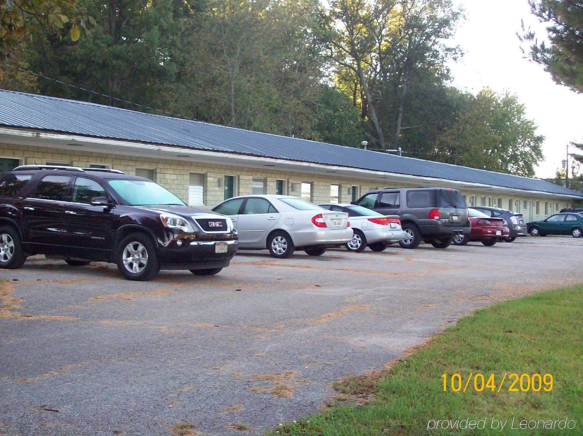 Budget Host Inn Greenup Exterior photo